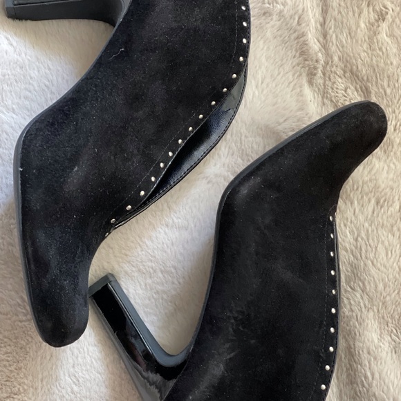 Franco Sarto silver studded brushed suede with black patent heeled booties - Picture 2 of 5